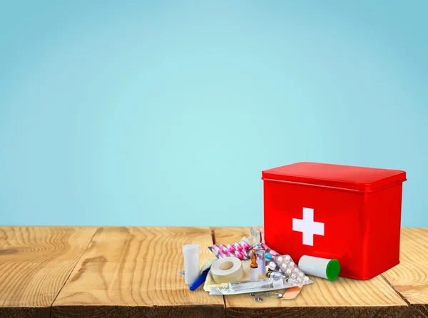 医薬品で応急処置キット — ストック写真