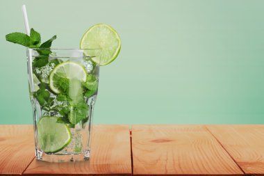 taze mojito kokteyli  