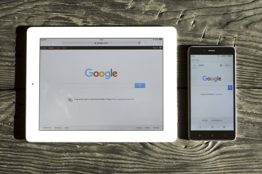 Google arama uygulaması Apple ipad üzerinde.