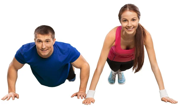 Treinamento de casais jovens juntos — Fotografia de Stock