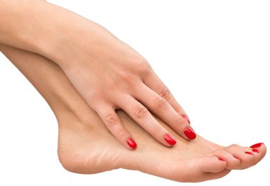 manikürlü tırnaklar ve pedicured ayak parmakları