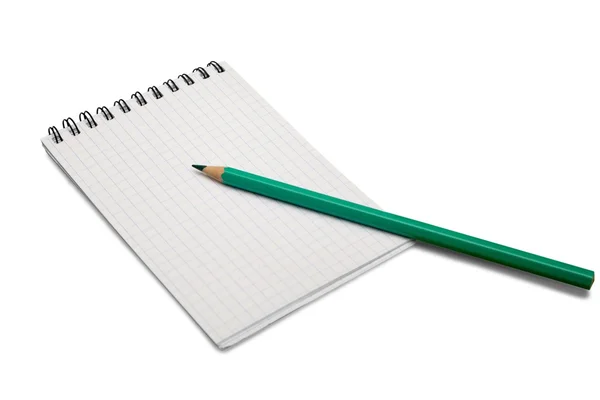 Cuaderno y lápiz en blanco — Foto de Stock