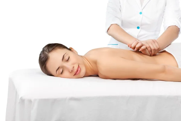 Mulher relaxante com massagem nas mãos — Fotografia de Stock