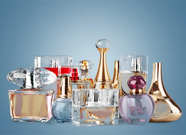 Aromatiska parfymflaskor — Stockfoto
