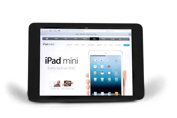 Apple iPad  with touch displaying — Stock Photo, Image