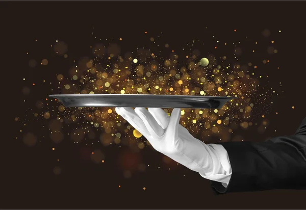 Kelner ręka trzyma pustej płyty — Zdjęcie stockowe