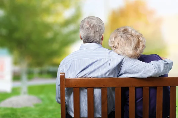 Glückliches Seniorenpaar — Stockfoto