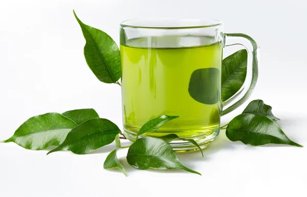 Beker met groene thee — Stockfoto