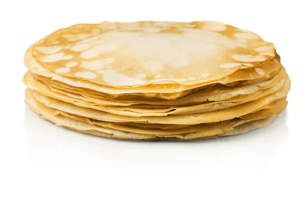 Heerlijke pannenkoeken op achtergrond — Stockfoto