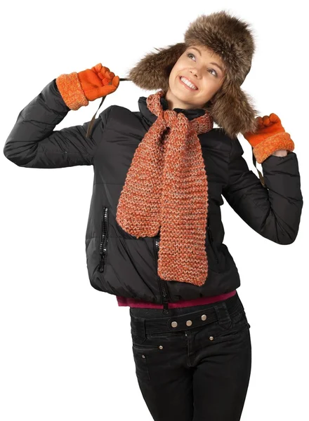 Junge Frau in Winterkleidung — Stockfoto