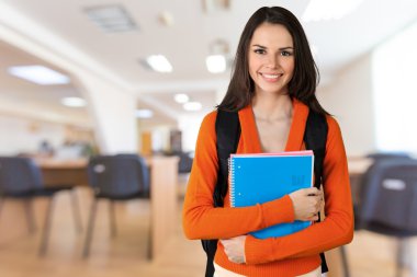 Genç Bayan üniversite öğrencisi