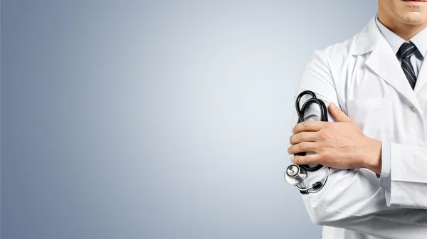 Male doctor with stethoscope — Stock Photo, Image