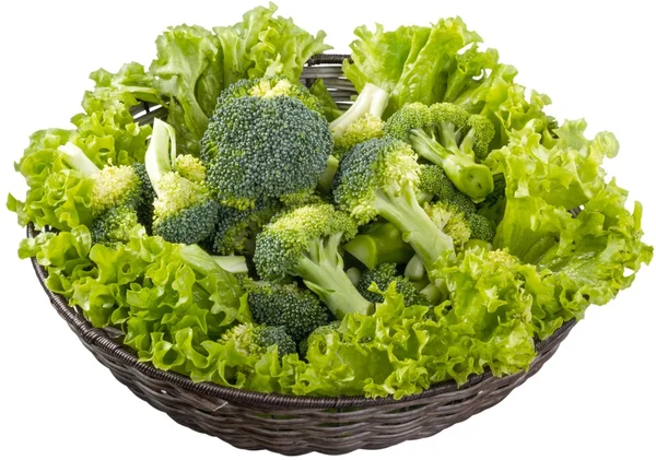 Mazzo di broccoli isolati — Foto Stock