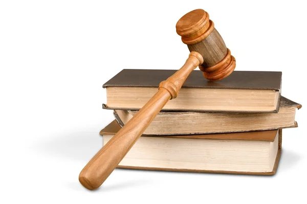 Books and wooden gavel — Stock Photo, Image