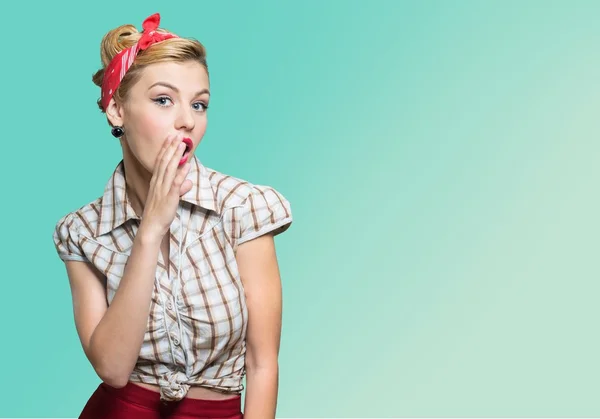 Mujer con maquillaje pin-up — Foto de Stock