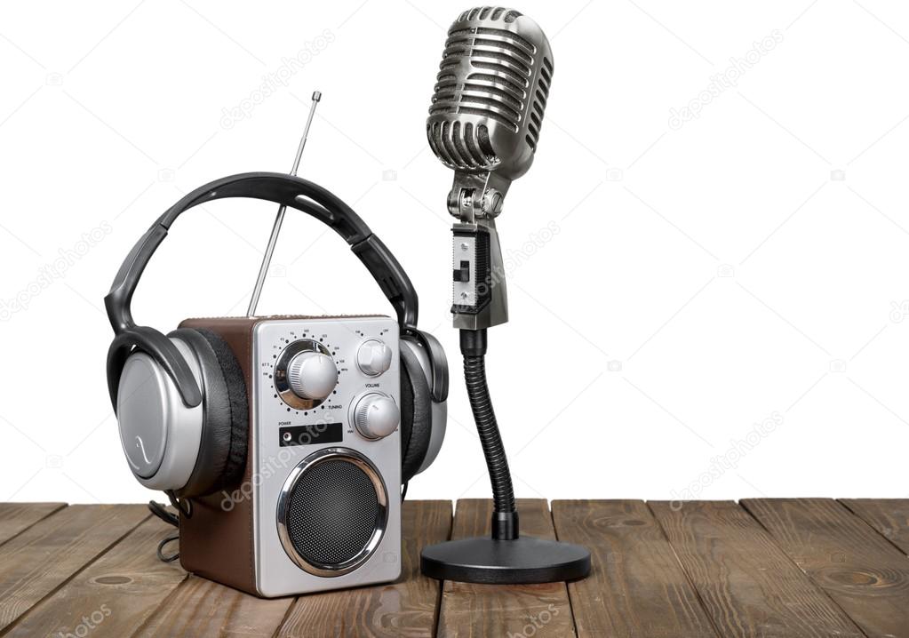 Retro style microphone and headphones 