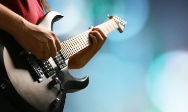 müzik adam gitarist