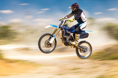 Bisiklet Motocross yarış sırasında binici