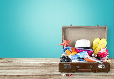 seyahat nesnelerle Retro çanta