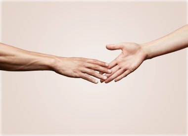 erkek ve kadın birbirine ulaşan