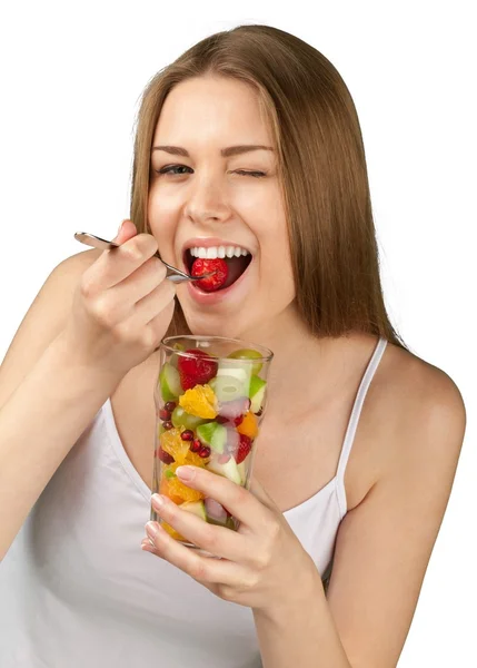 Mulher atraente com salada de frutas — Fotografia de Stock