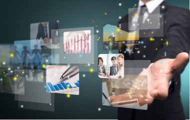 iletişim kullanarak iş adamı 