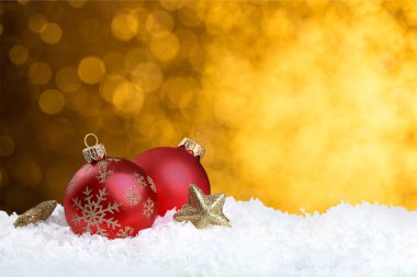 Kızıl Noel baloları