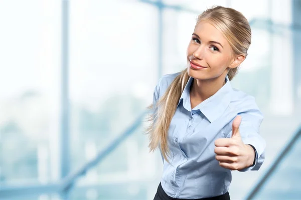 Retrato de una joven empresaria —  Fotos de Stock