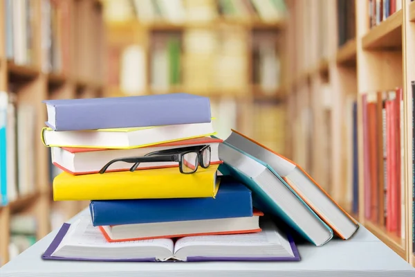 Books on  table  background — Stock Photo, Image