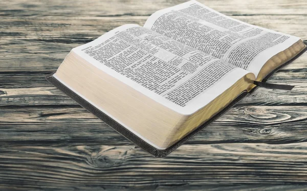 Holy Bible book — Stock Photo, Image