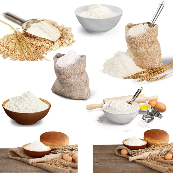 Orejas de trigo y harina — Foto de Stock