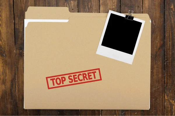 Mapp med den bleka ord Top Secret — Stockfoto