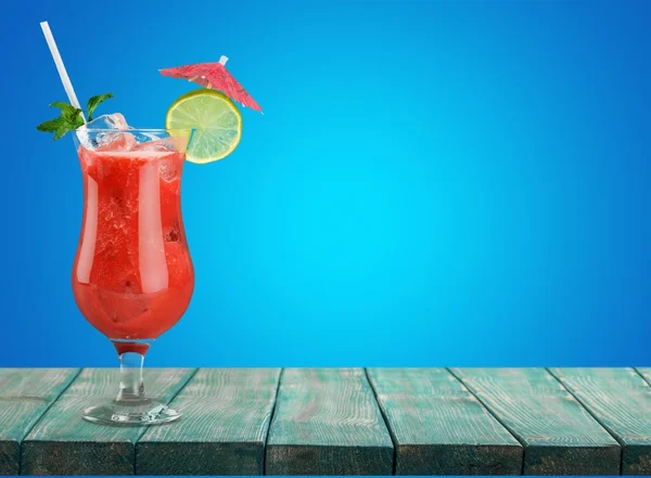 Glas alkoholhaltig cocktail — Stockfoto