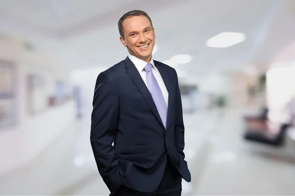 Retrato de homem de negócios feliz — Fotografia de Stock