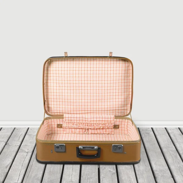 Vintage Suitcase  isolated — Stock Photo, Image