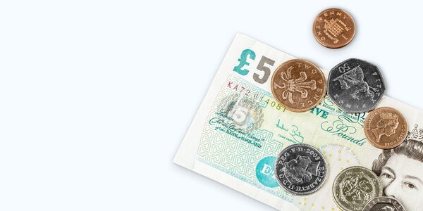 golden coins and 5 pound