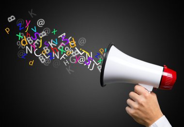 megafon ile insan eli 