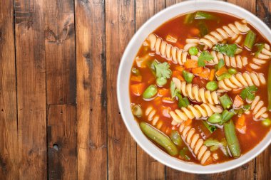 izole sebze çorbası