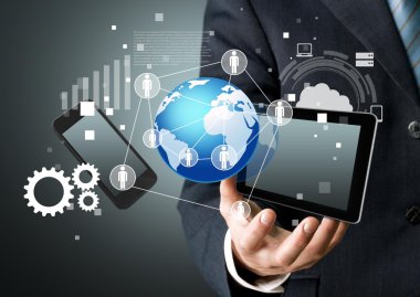 iş simgesi olan işadamı ve tablet pc  