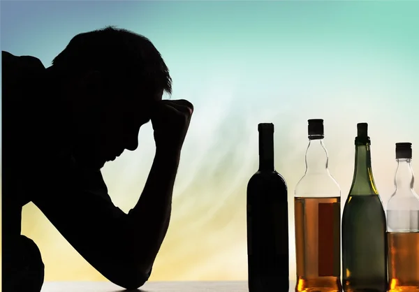 Man hebben problemen met alcohol. — Stockfoto