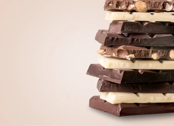 分離されたおいしいチョコレート — ストック写真