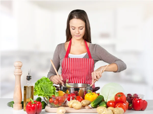 Hermosa mujer cocinar —  Fotos de Stock