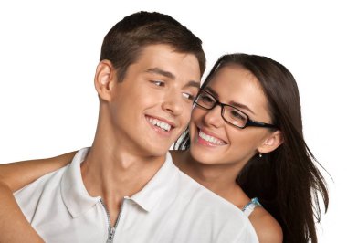 Mutlu Gülümseyen Genç Çiftin Portresi