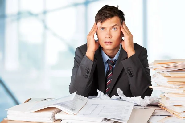 Joven Hombre Negocios Cansado Traje Fondo —  Fotos de Stock