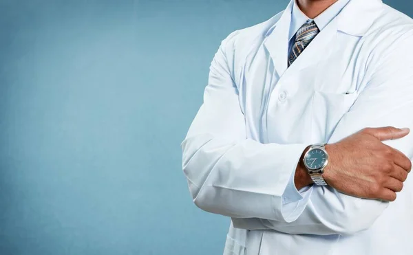 Ung Man Läkare Som Håller Stetoskop — Stockfoto