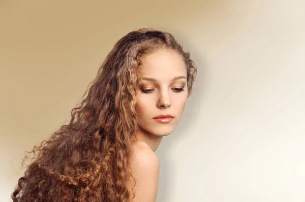 Retrato Beleza Mulher Jovem Com Pele Limpa Saudável — Fotografia de Stock
