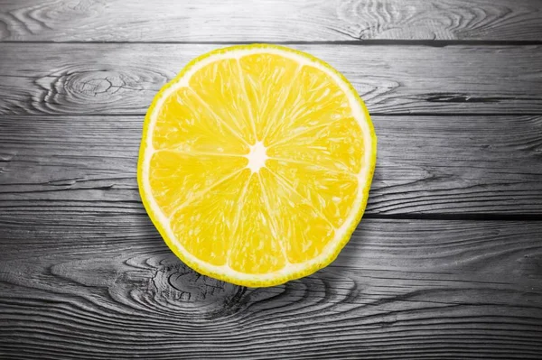 Juicy Yellow Lemon Slice Background — Stock Photo, Image