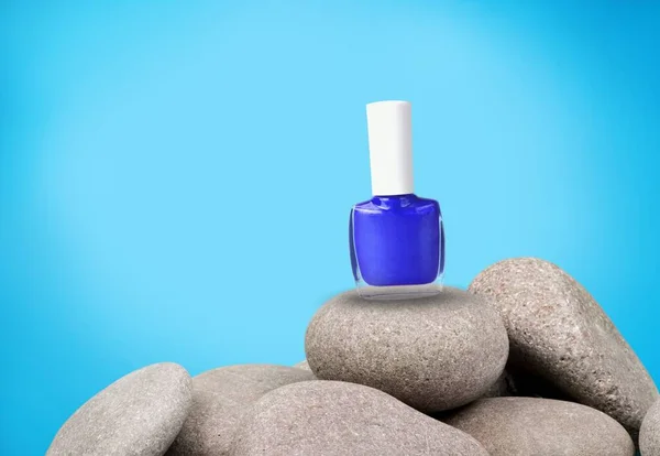 Nagellack Kleine Glasflasche Auf Naturstein Professionelles Manikürkonzept — Stockfoto