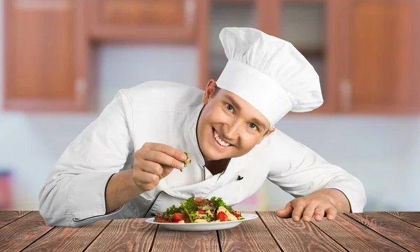 Prato Molho Chef Com Verduras Frescas Antes Ser Servido Para — Fotografia de Stock