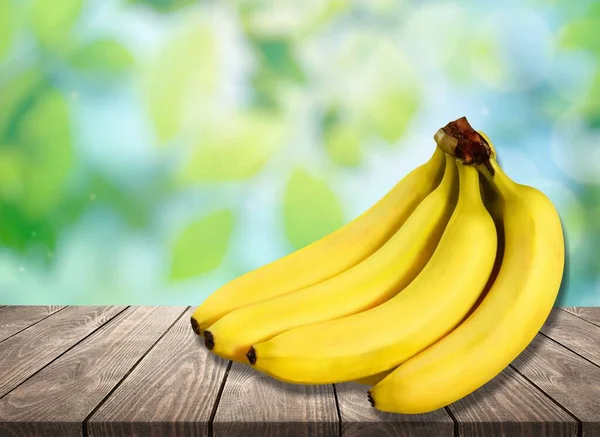 Sabrosas Frutas Amarillas Frescas Plátano Escritorio —  Fotos de Stock